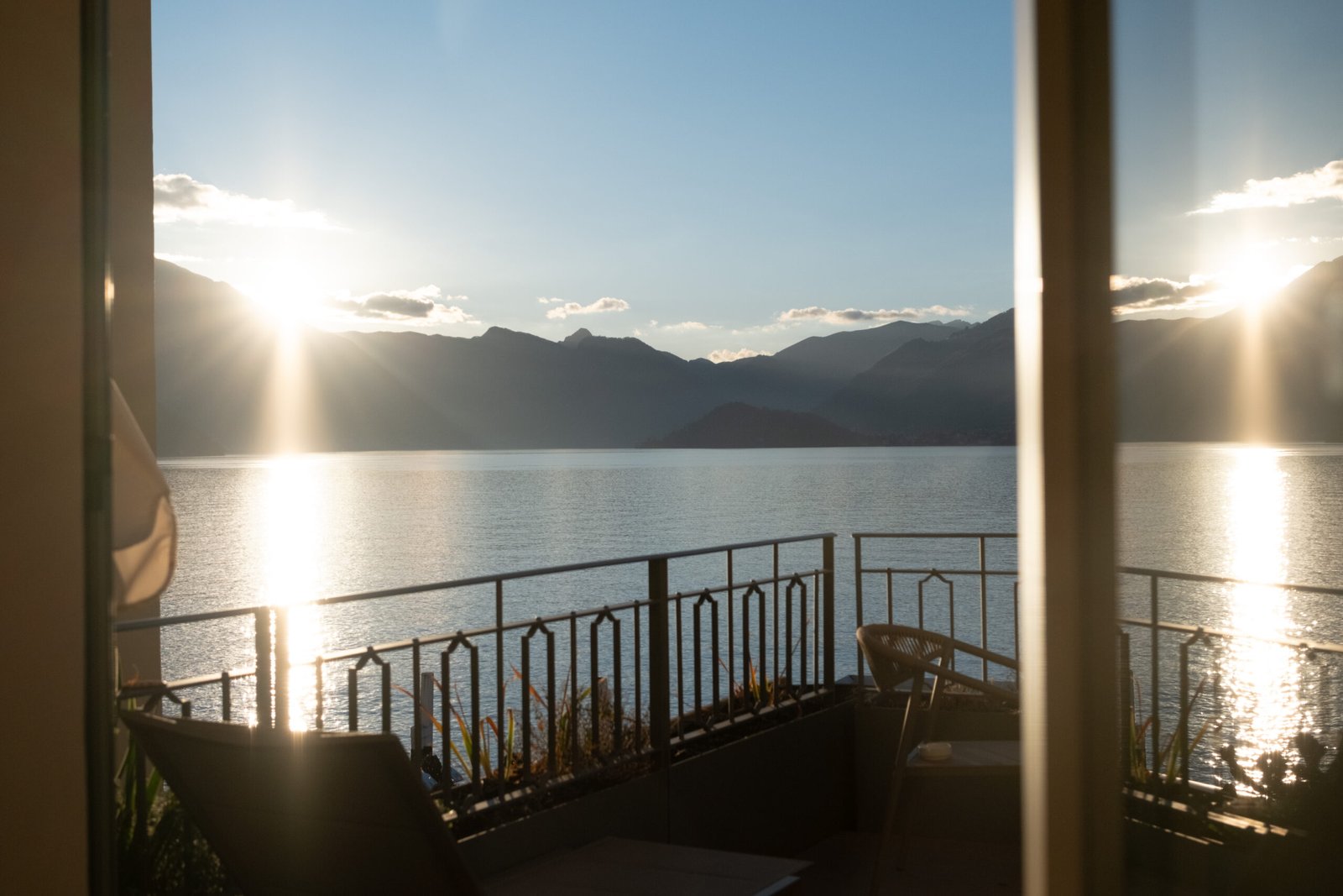 Du Lac & SPA, Luxury Hotel in Bellagio 239 Vista dettaglio finestra sul terrazzo con vista sul lago Suite Superior Hotel Du Lac & SPA Bellagio, Lago di Como